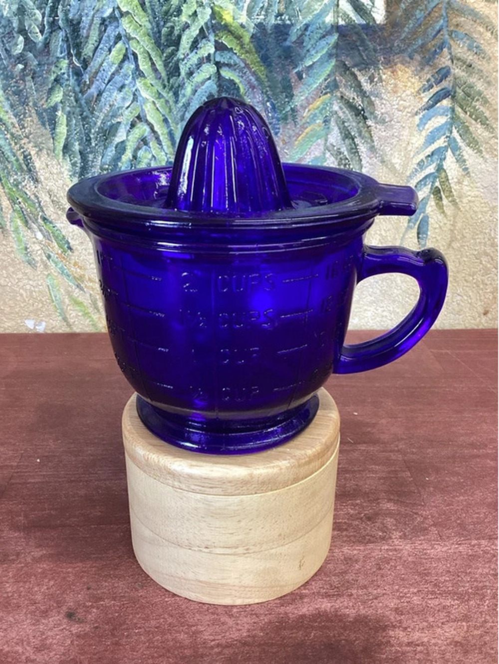 Hazel-Atlas Cobalt Blue 2cup Measuring Pitcher and Juicer Reamer Lid